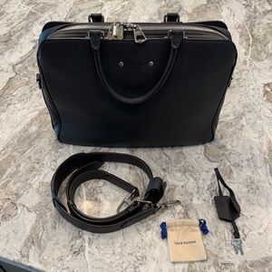 Louis Vuitton Elegant Black Briefcase